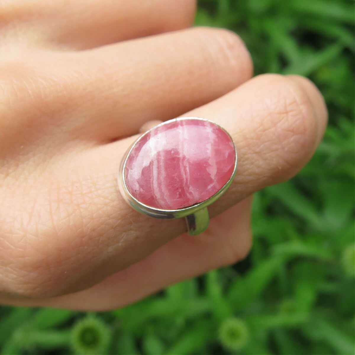 Bedelen dwaas Sluipmoordenaar Rhodochrosite Ring in Sterling Silver Size 7 Pink Stone Ring – Crystalline  Dream