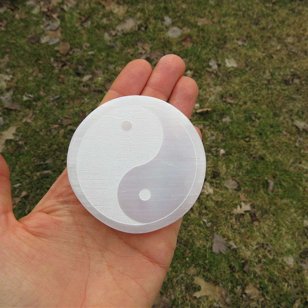 Selenite Charging Plate 2.75" | Round Etched Yin Yang Symbol