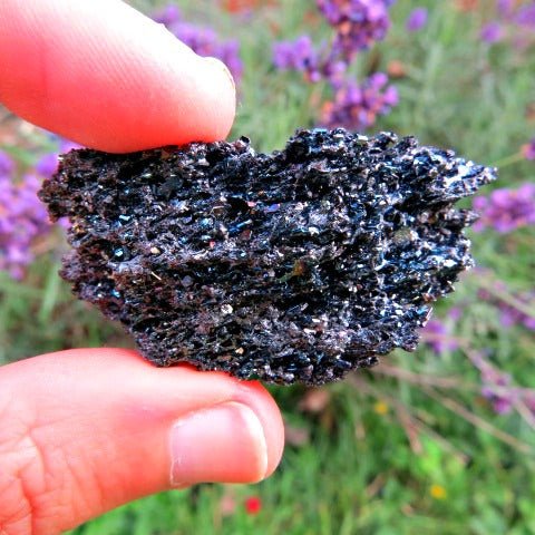 Black Rainbow Carborundum Crystal | Silicon Carbide Stone