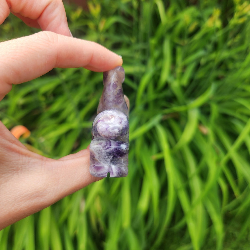 Chevron Amethyst Crystal Hoarse Animal Carving 2.5"