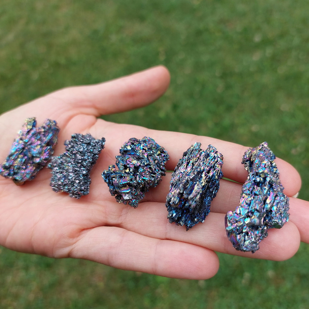 Black Rainbow Carborundum Crystals