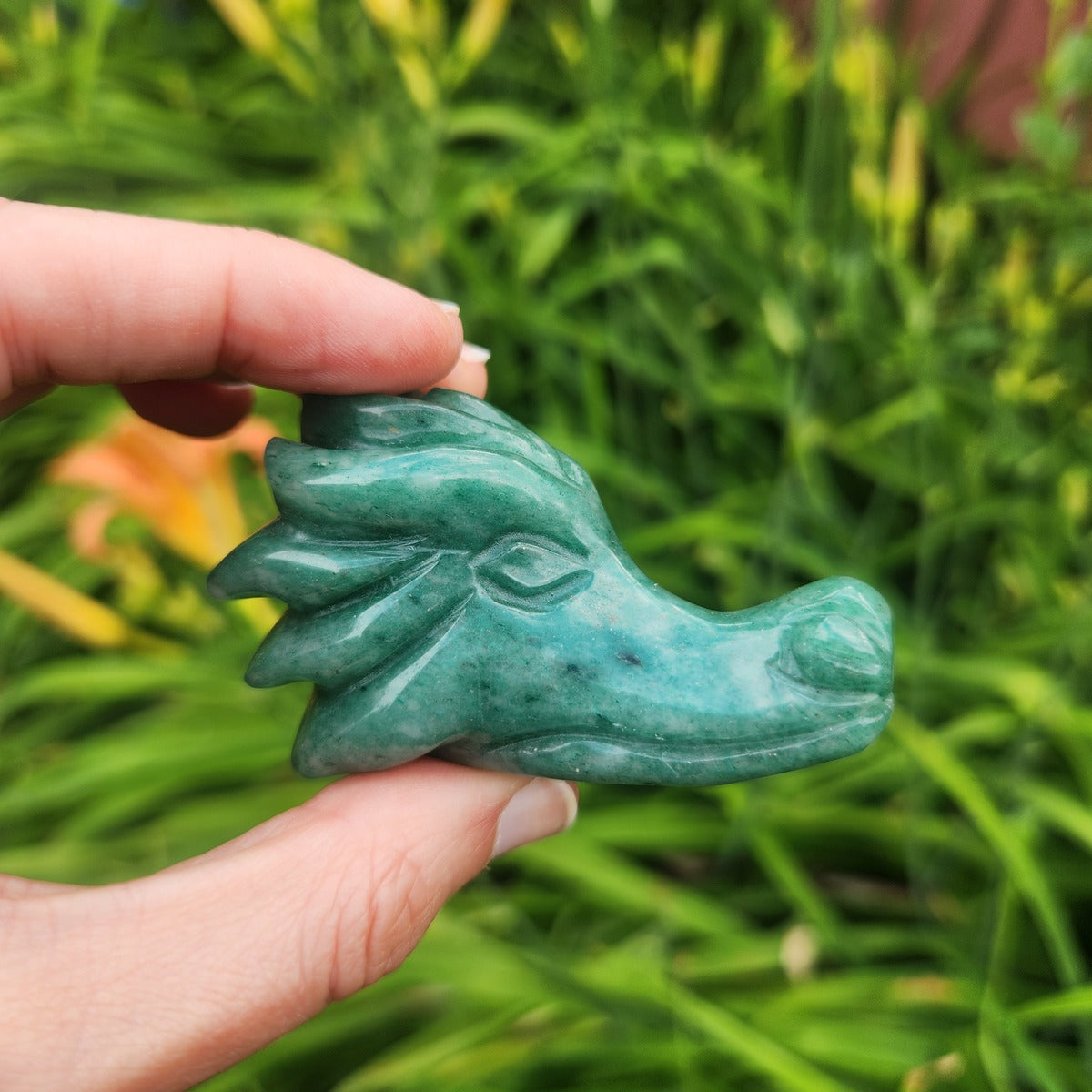 Green Aventurine Crystal Dragon Head Animal Stone Carving