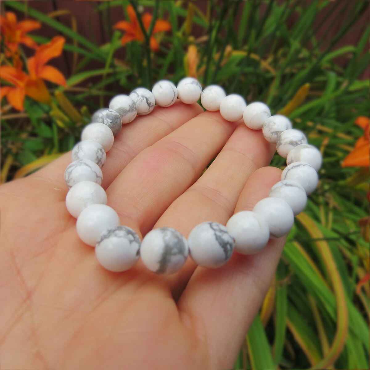 Howlite Crystal Bracelet 8mm