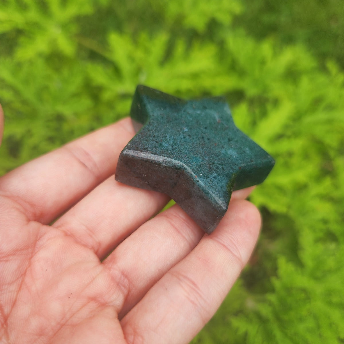 Moss Agate Crystal Star Stone Carving 2"