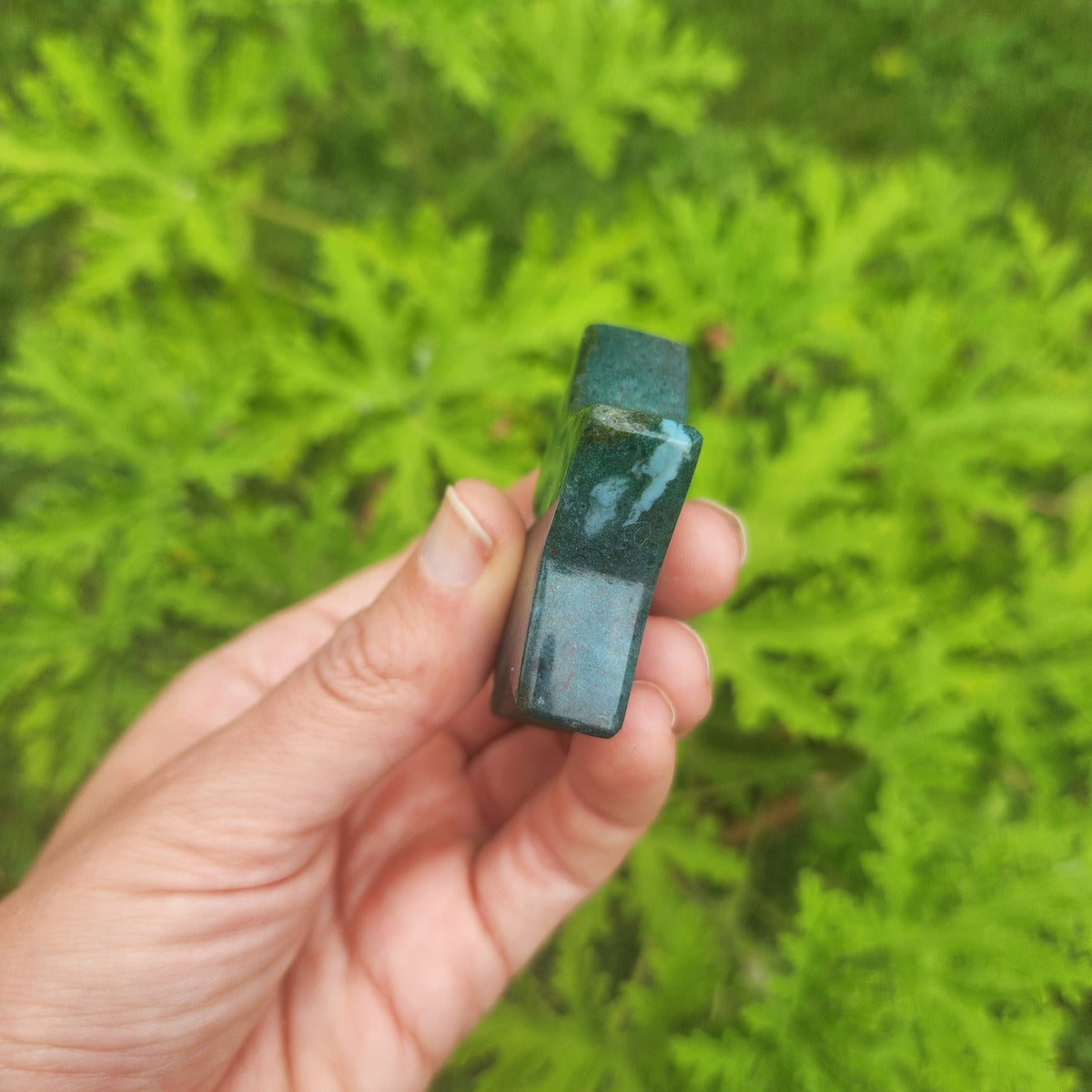 Moss Agate Crystal Star Stone Carving 2"