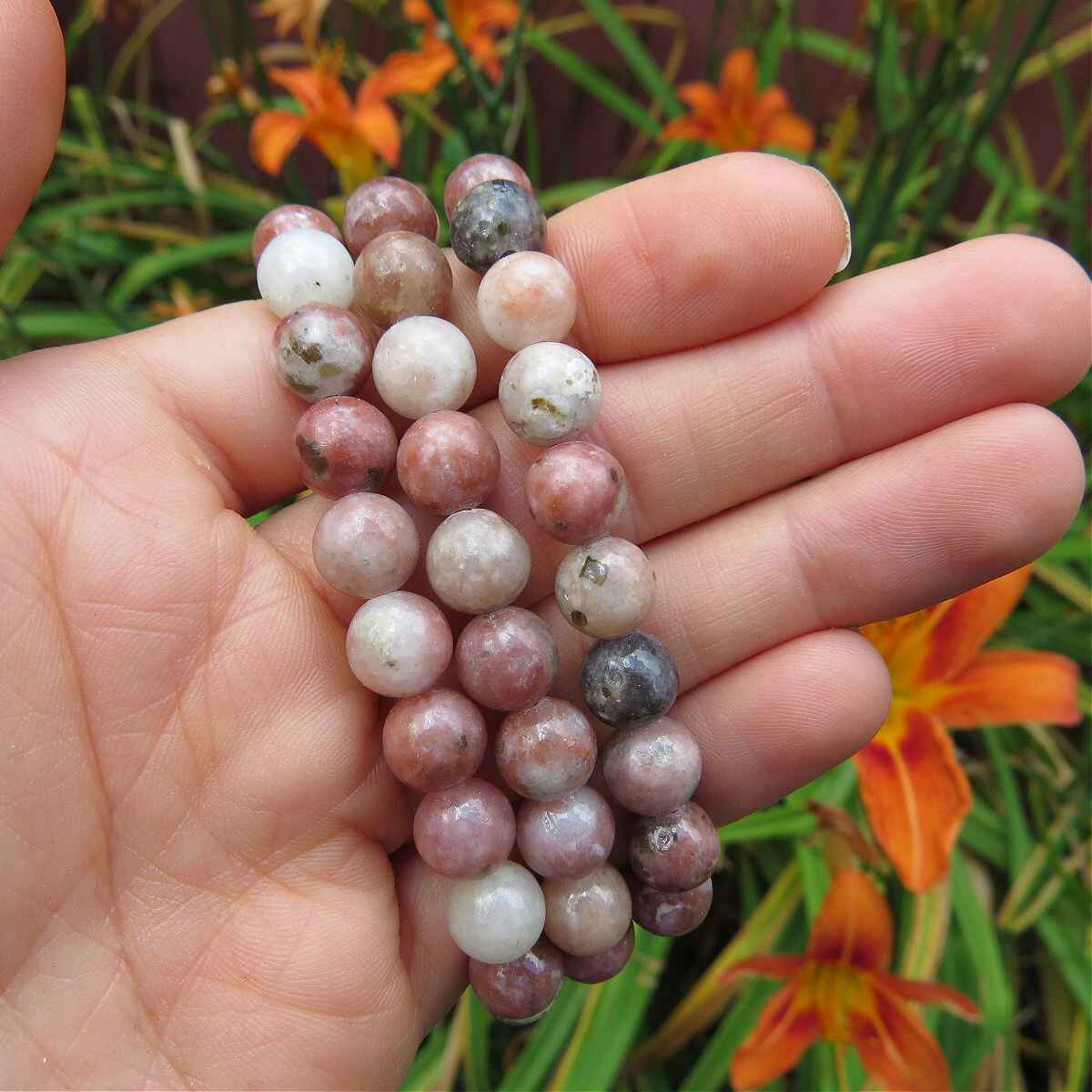 Plum Blossom Jade Crystal Bracelet - 8mm Stone Beaded Bracelet