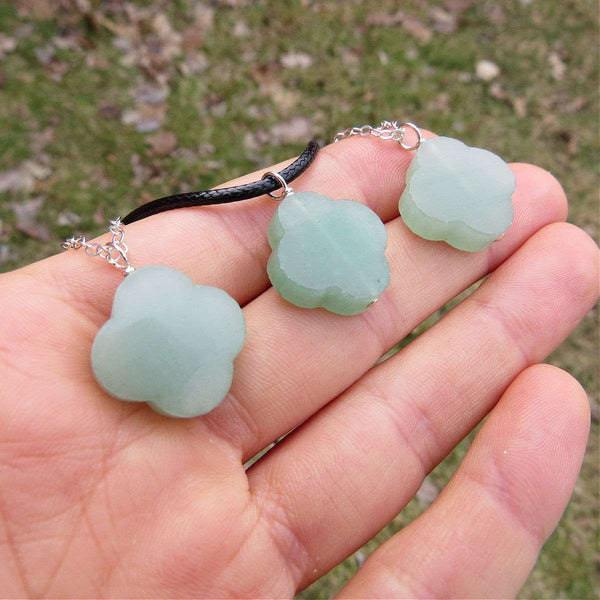 Aventurine Crystal Four Leaf Clover Necklace | Shamrock Stone Necklace