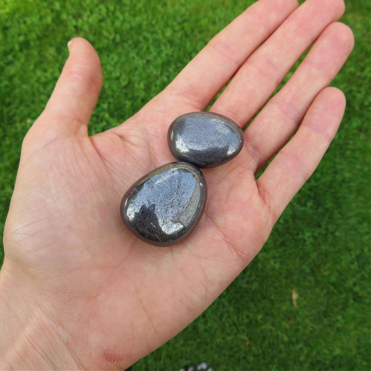 Hematite Crystal Tumbled Stone 1"