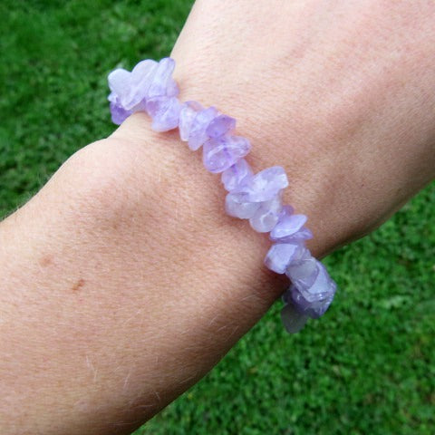 Lavender Purple Jade Bracelet w/ Crystal Chip Stone Beads