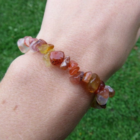 Orange Carnelian Crystal Bracelet w/ Chip Stone Beads