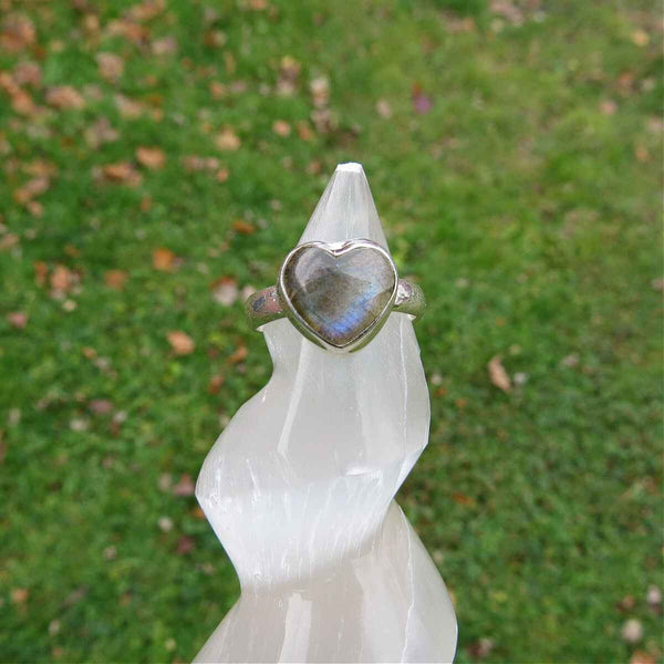 Labradorite Heart Ring in Sterling Silver Size 7.25
