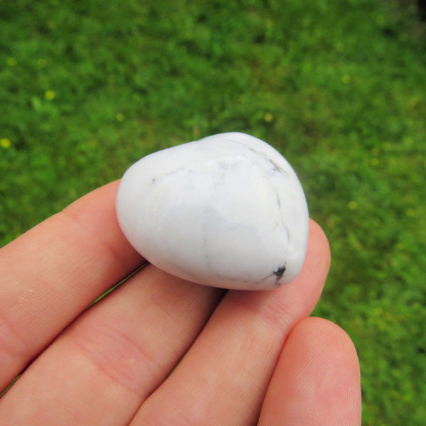 White Howlite Puffy Heart 1.25" | Carved Crystal Heart Stone