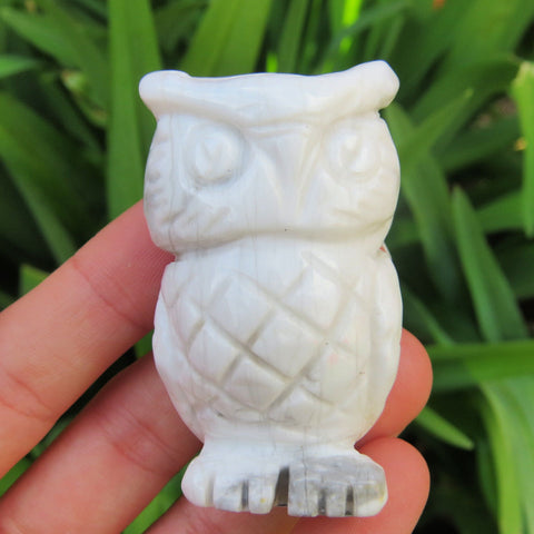 White Howlite Carved Stone Owl Crystal Figurine 