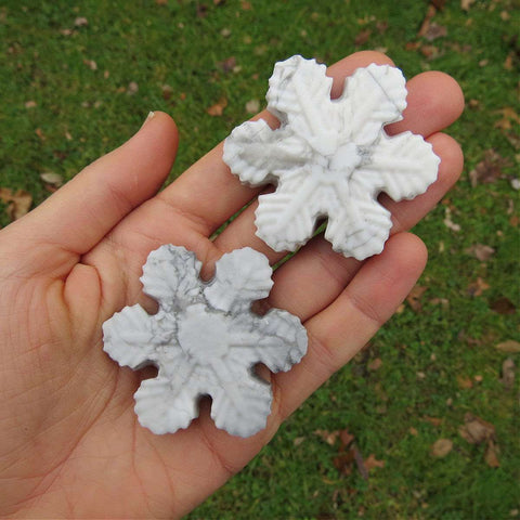 White Howlite Crystal Snowflake Stone Carvings